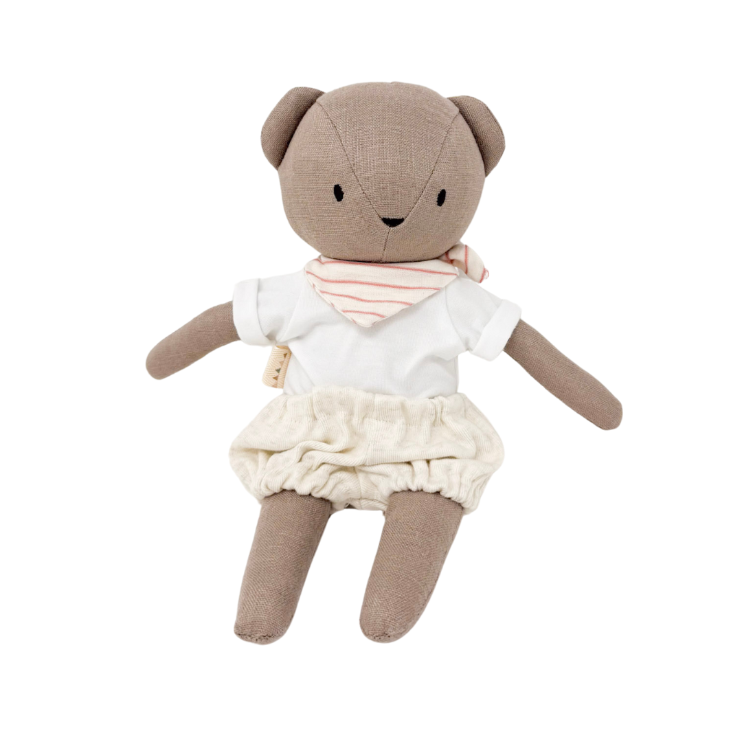 Coco Bear + Oatmeal Bloomers + Modal White Tee + Picnic Bandana Bib