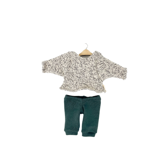 Knitted Salt and Pepper Sweater with Pine Leggings